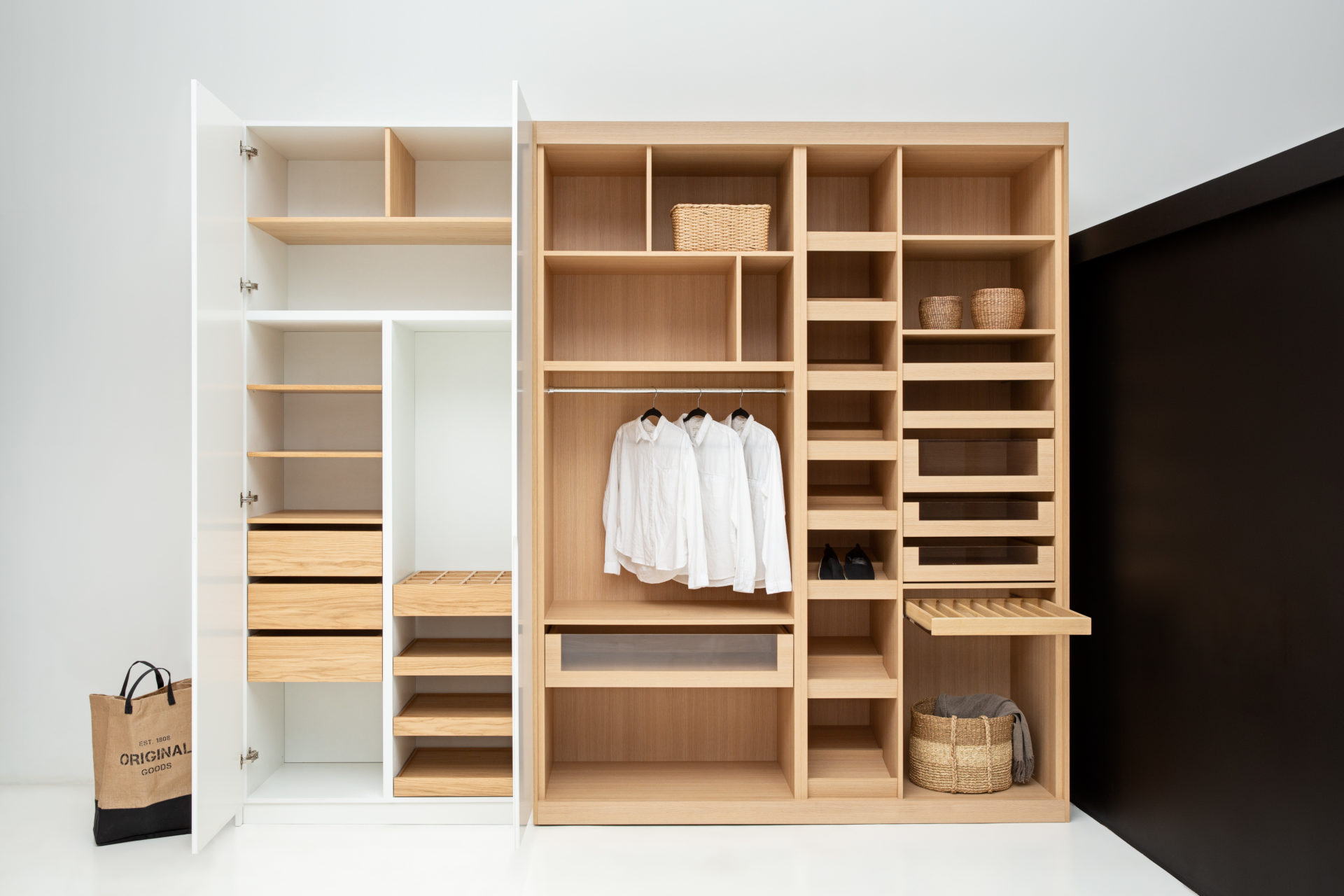 Closet Design - The lifestyle closet by KITMO